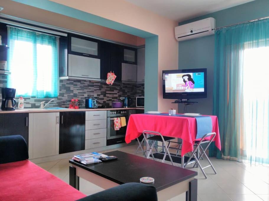 Sunny Apartment Sarandë Buitenkant foto