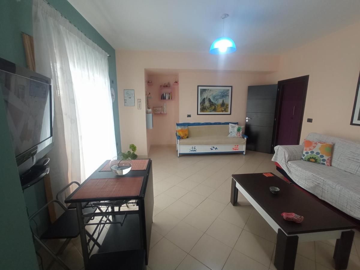 Sunny Apartment Sarandë Buitenkant foto