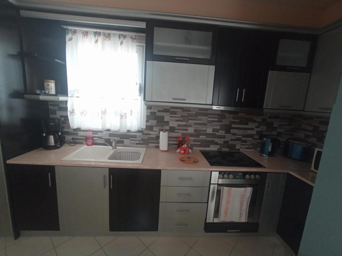 Sunny Apartment Sarandë Buitenkant foto