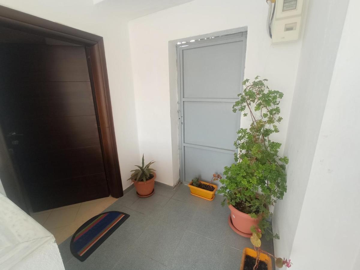Sunny Apartment Sarandë Buitenkant foto